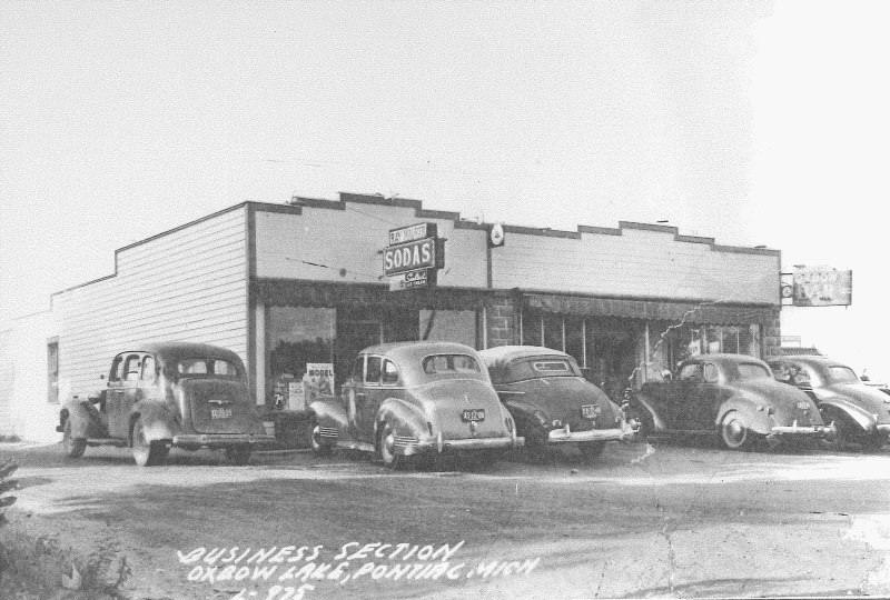 Oxbow Lake Pavilion - 1950S Photo